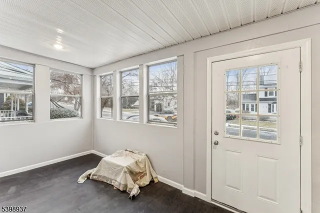 $3,400 | 7 Henry Street, Summit, NJ 07901