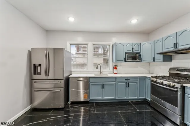 $3,400 | 7 Henry Street, Summit, NJ 07901