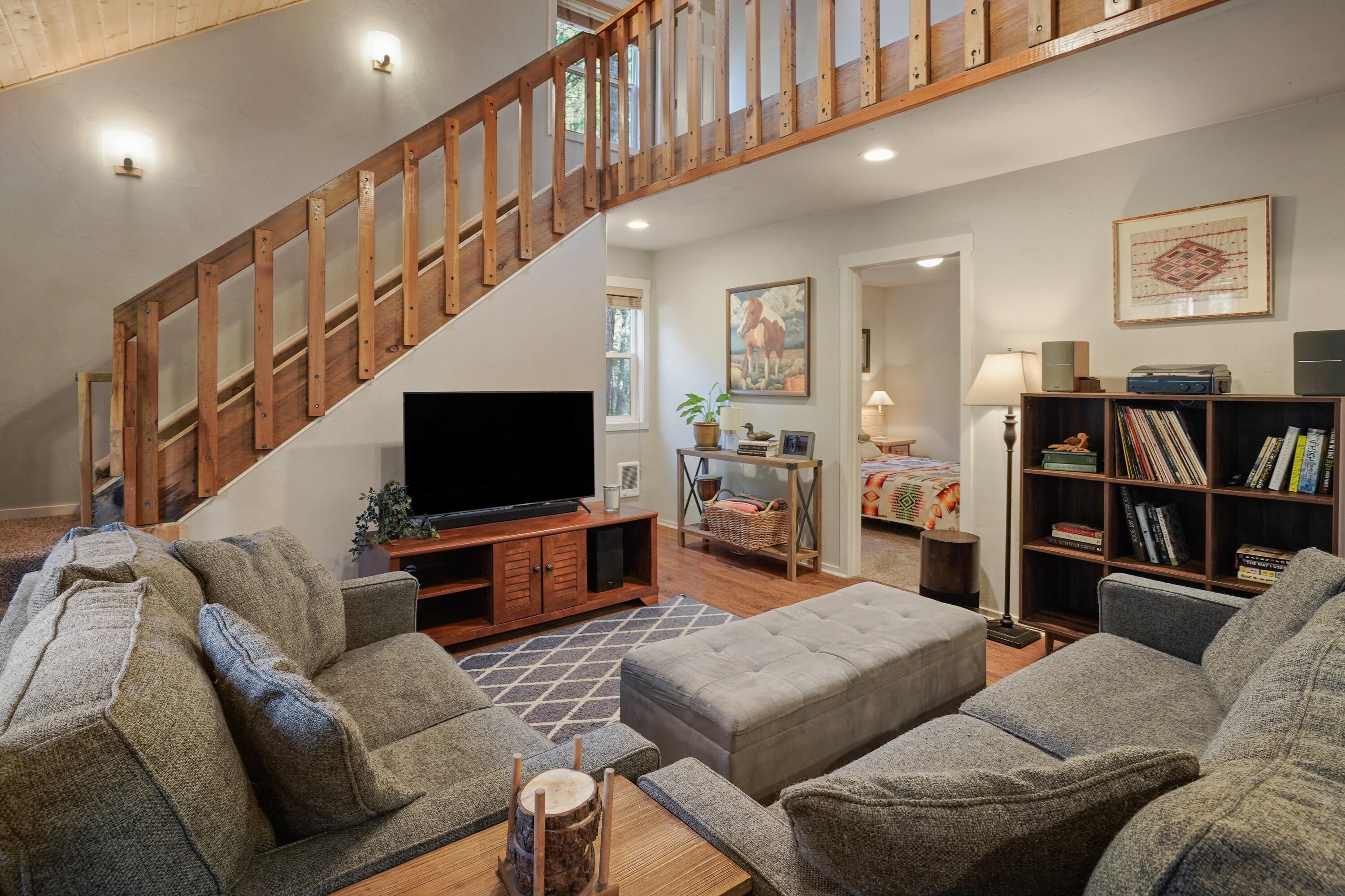 16933 Indio Road Bend, OR 97707 - Photo 29 of 40 DSC04172