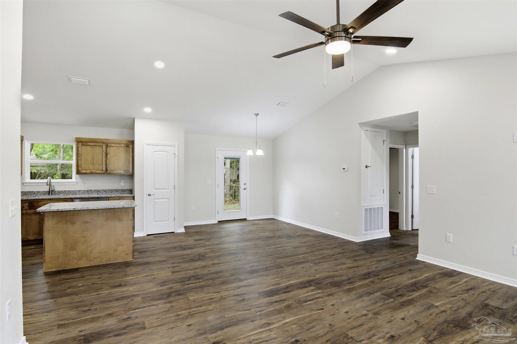 4208 Eleanor Street Pace, FL 32571 - Photo 7 of 39