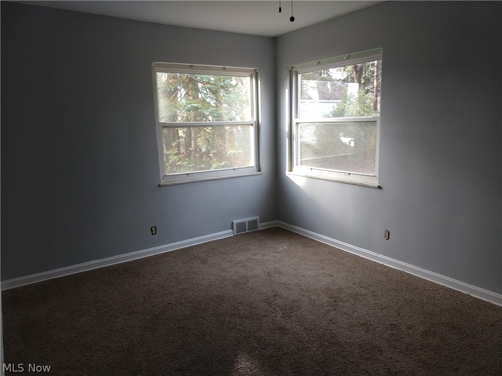 1590 Maplegrove Road South Euclid, OH 44121 - Photo 9 of 22