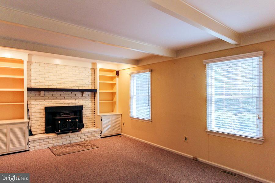 27 Powell Place Road Tabernacle, NJ 08088 - Photo 8 of 22