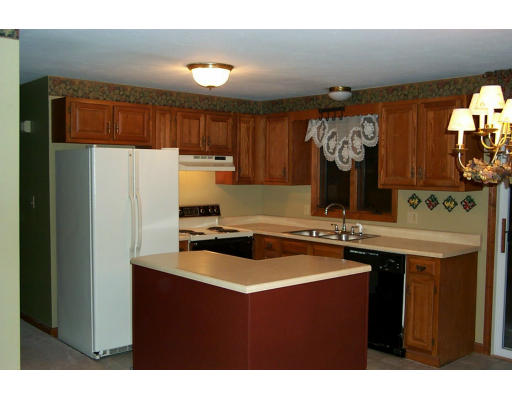 66 Haggerty Road Charlton, MA 01507 - Photo 2 of 5