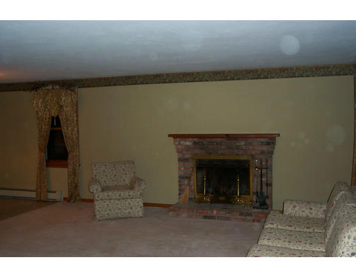 66 Haggerty Road Charlton, MA 01507 - Photo 3 of 5