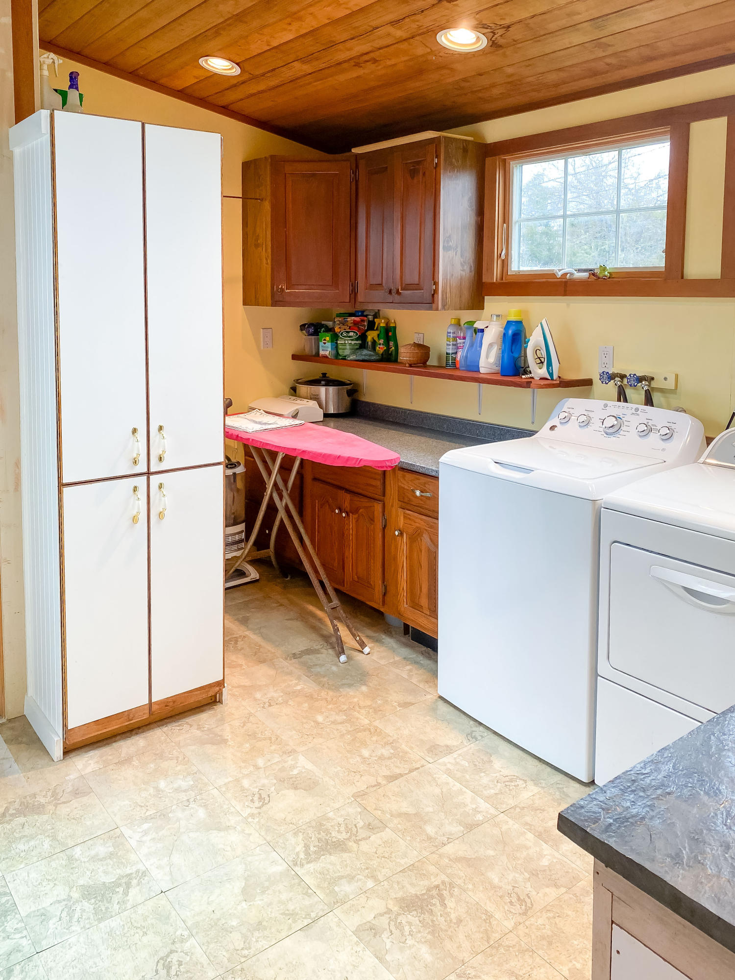 166 Katama Road Edgartown, MA 02539 - Photo 20 of 42 a kitchen with a refrigerator a stove a sink dishwasher and a refrigerator