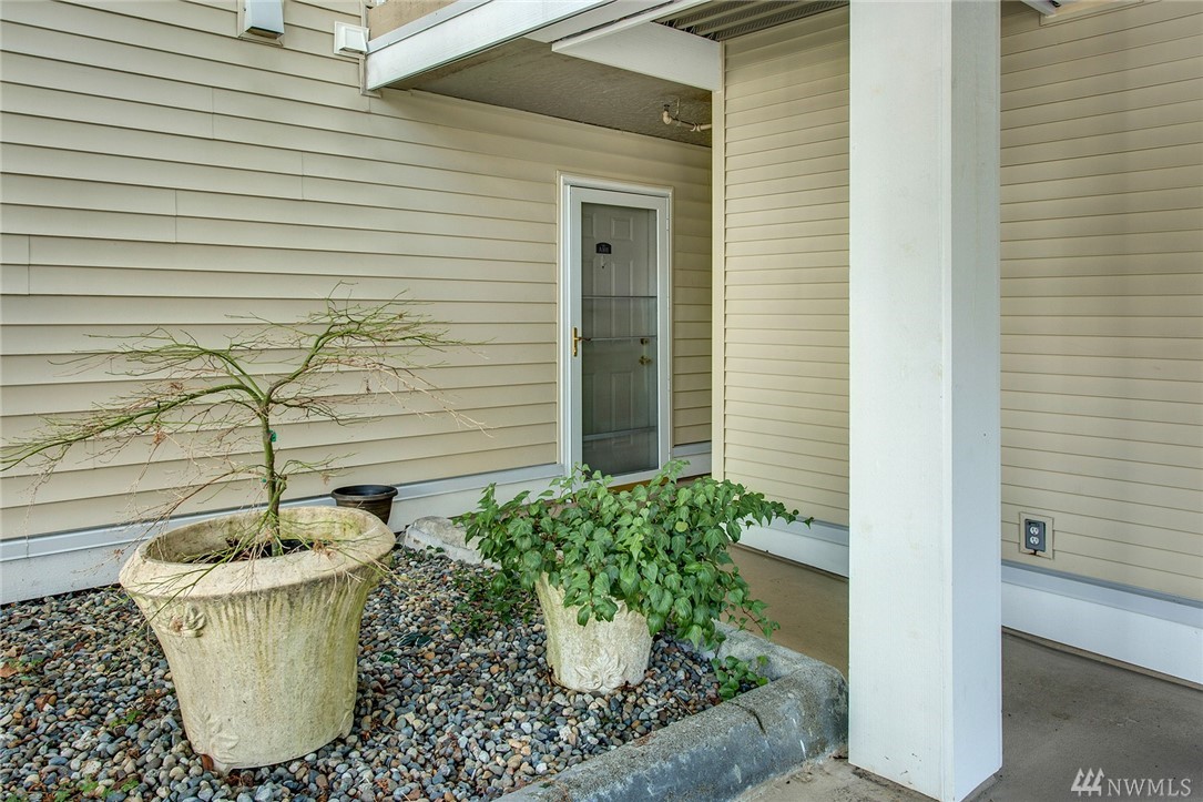 17426 Bothell Way Northeast, Unit A101 Bothell, WA 98011 - Photo 2 of 25