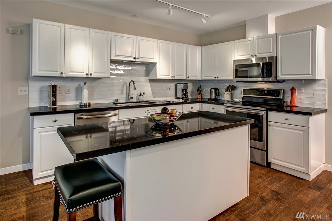 17426 Bothell Way Northeast, Unit A101 Bothell, WA 98011 - Photo 4 of 25