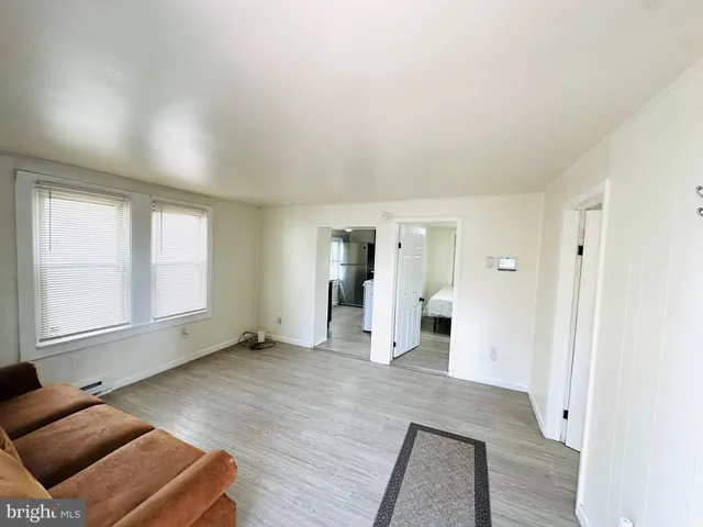 $1,200 | 32 South Governors Avenue, Unit C, Dover, DE 19904