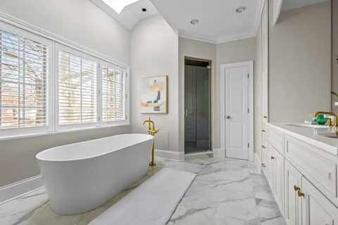 $2,250,000 | 1420 Isabella Street, Wilmette, IL 60091