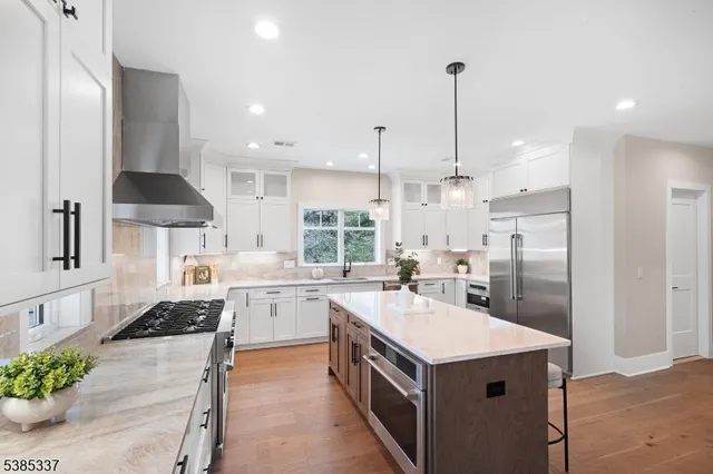 $2,595,000 | 9 Brookside Drive, Warren, NJ 07059