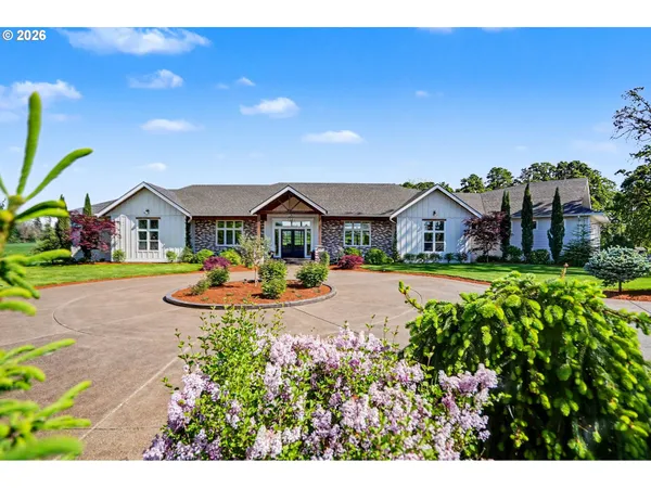 $1,650,000 | 752 Macinnes Lane Northeast, Salem, OR 97317