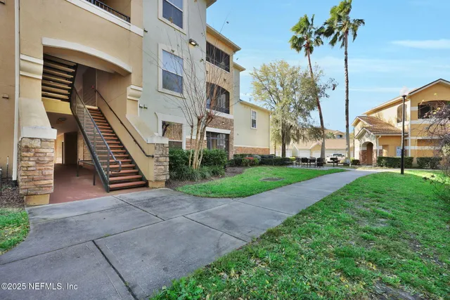 $160,000 | 8539 Gate Parkway West, Unit 624, Jacksonville, FL 32216
