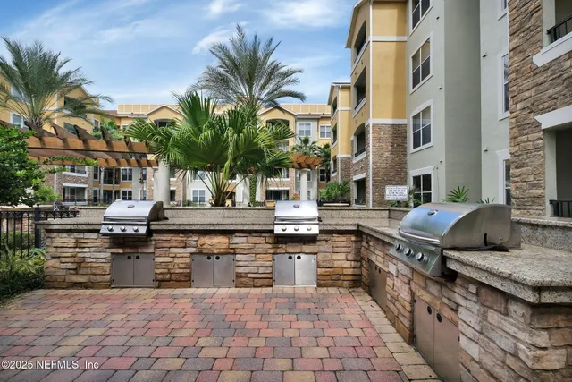 $160,000 | 8539 Gate Parkway West, Unit 624, Jacksonville, FL 32216