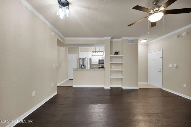 $160,000 | 8539 Gate Parkway West, Unit 624, Jacksonville, FL 32216