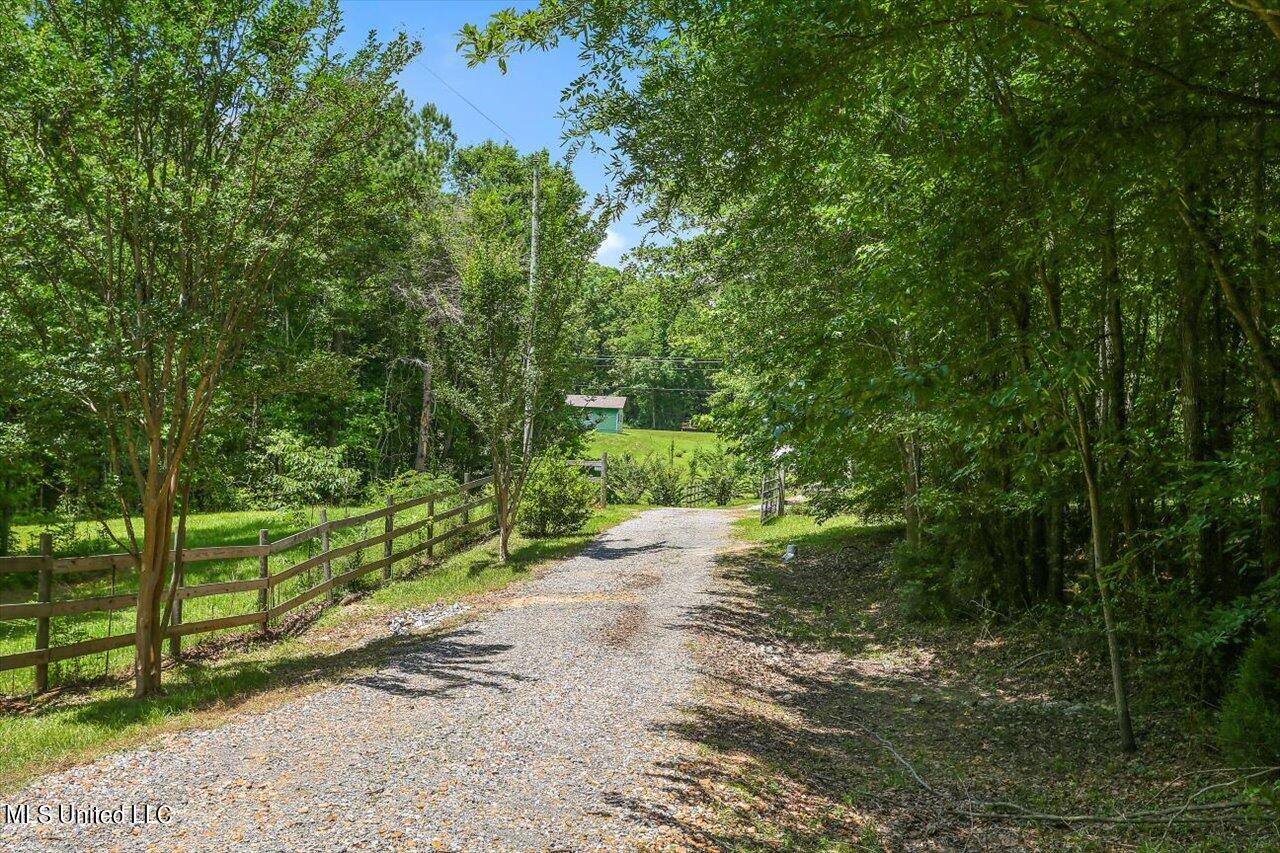 4423 Utah Road Lena, MS 39094 - Photo 3 of 56 002-4423 Utah Rd