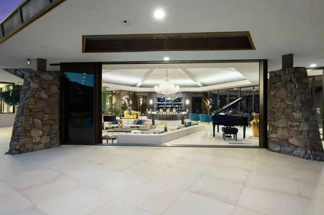 $9,990,000 | 911 Juarez Avenue, Palm Springs, CA 92262