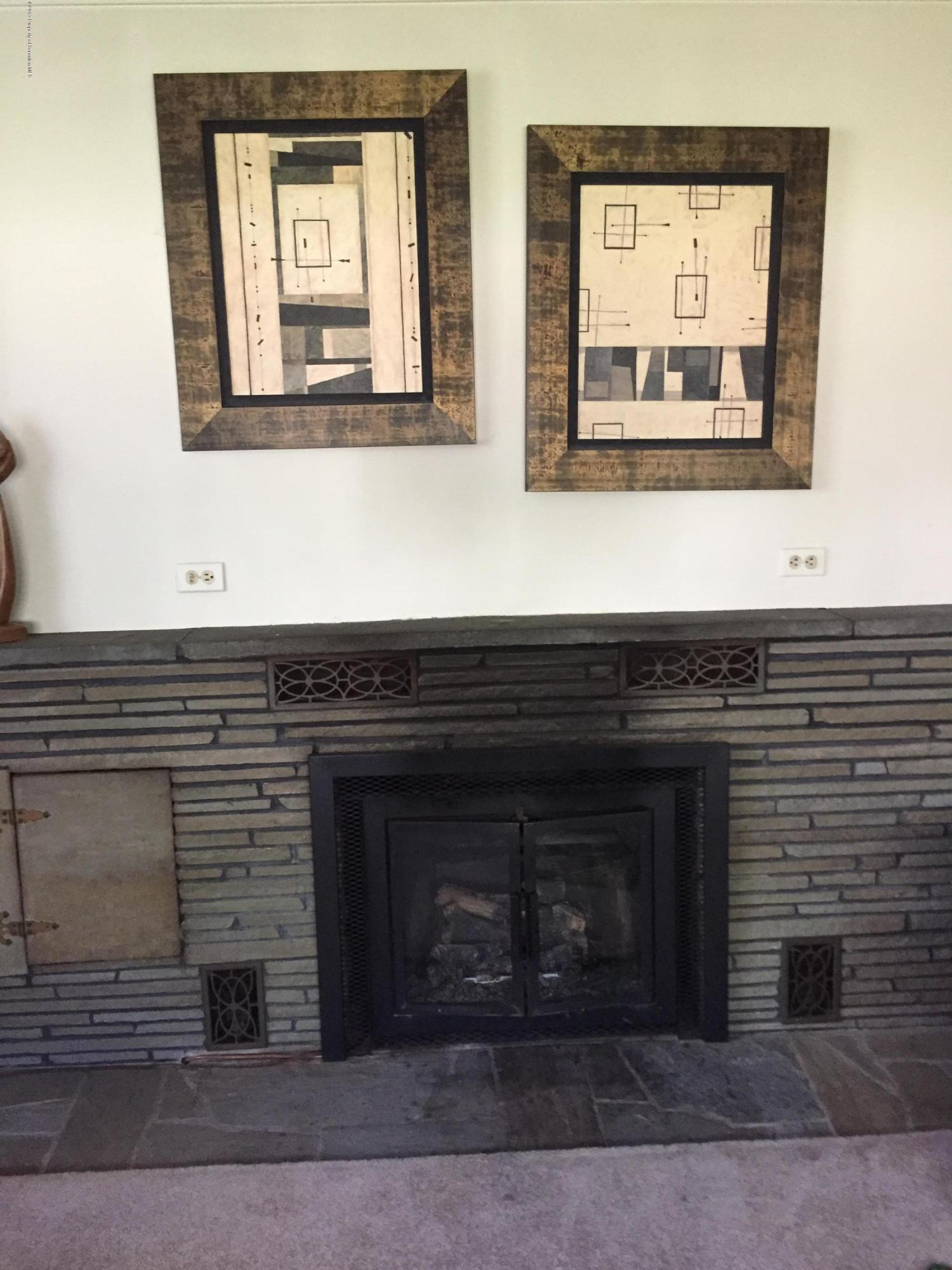 835 Shady Lane Road Clarks Summit, PA 18411 - Photo 4 of 18 Gallery Image 4