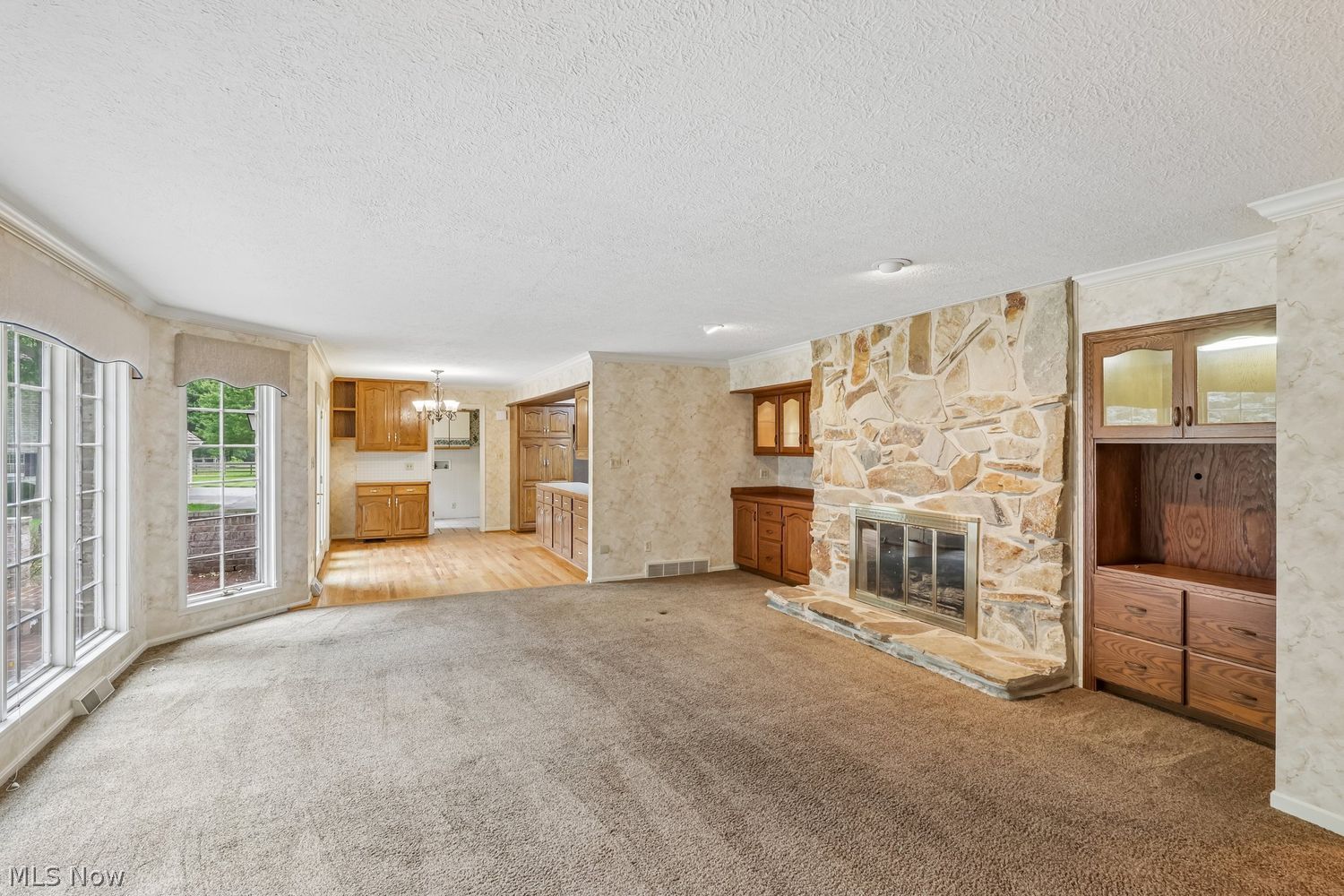 4551 Shaw Road Akron, OH 44333 - Photo 6 of 32