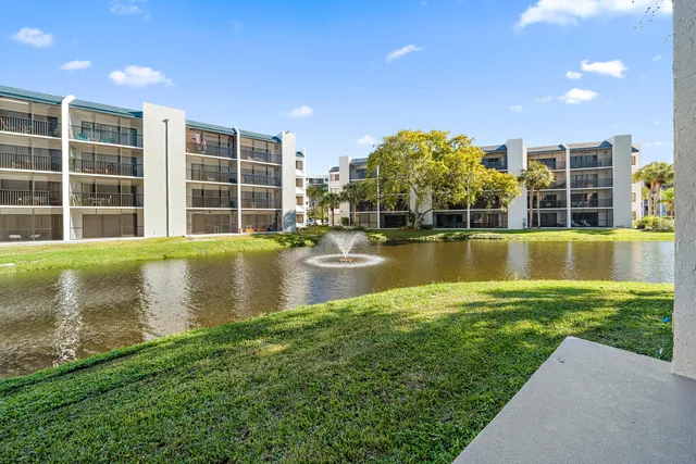 $4,000 | 1605 Highway 1, Unit B205, Jupiter, FL 33477