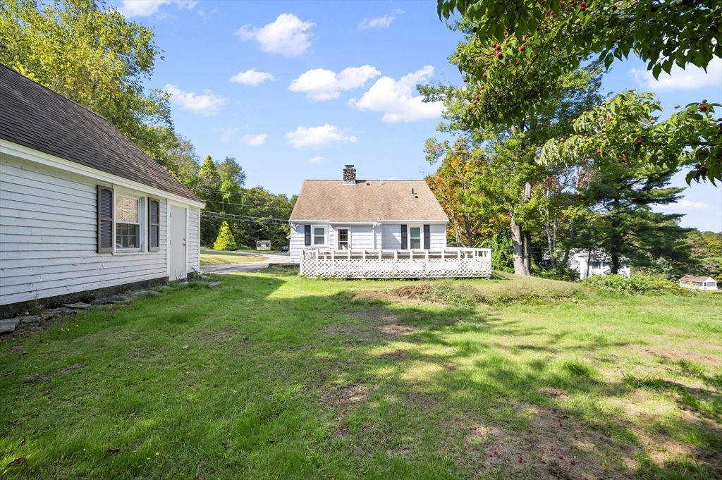 57 Appleton Road Auburn, MA 01501 - Photo 7 of 37 Gallery Image 7