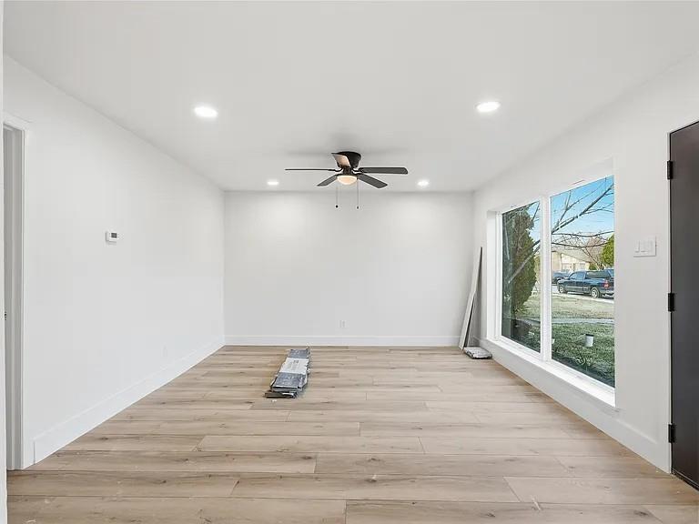 1729 R Avenue, Unit 1729 Plano, TX 75074 - Photo 3 of 14