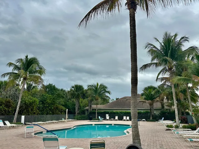 $3,600 | 5785 Southeast Crooked Oak Avenue, Hobe Sound, FL 33455