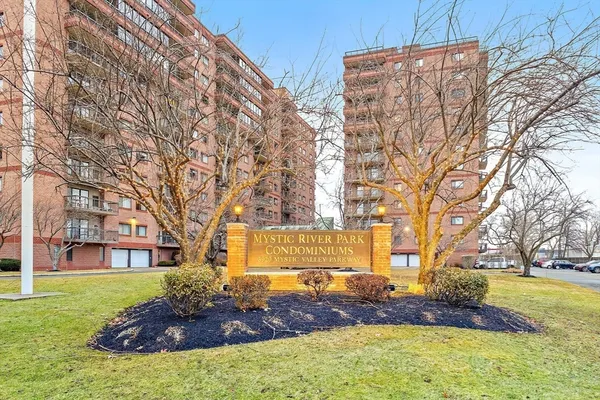 $599,000 | 3920 Mystic Valley Parkway, Unit 709, Medford, MA 02155