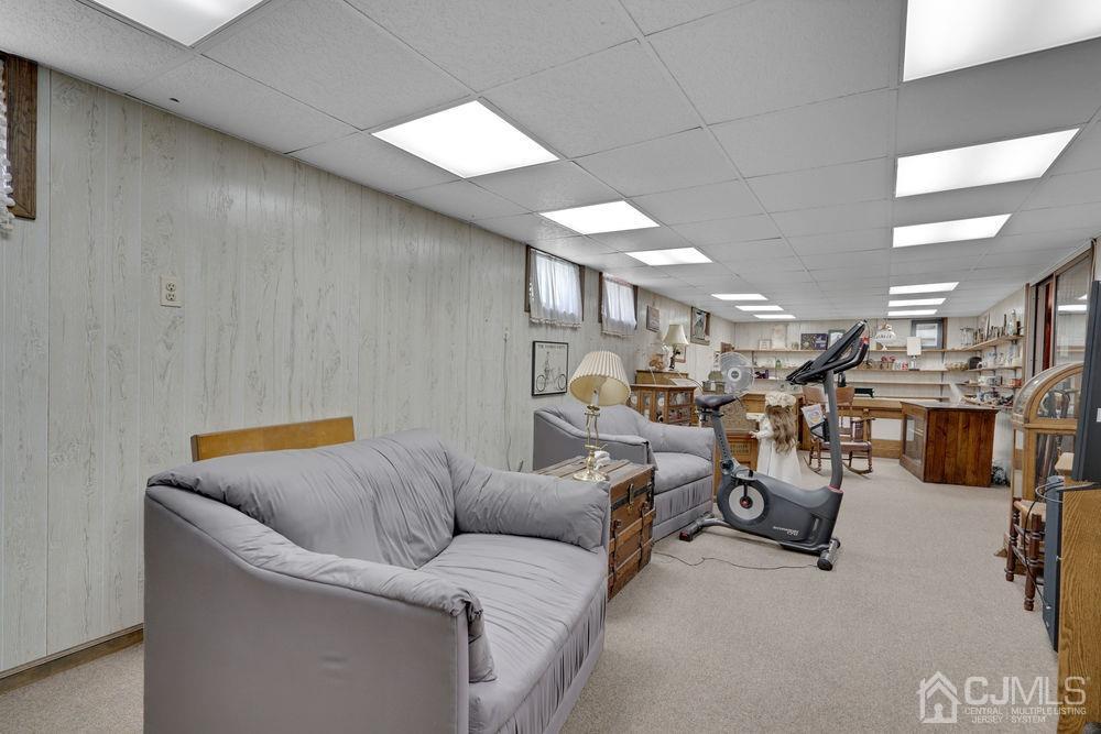 17 Dutch Road East Brunswick, NJ 08816 - Photo 22 of 25 Gallery Image 22