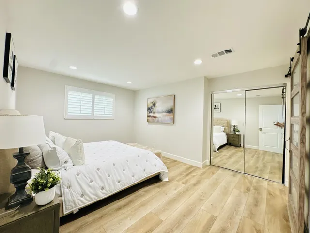 $2,000,000 | 11383 Stonecress Avenue, Fountain Valley, CA 92708