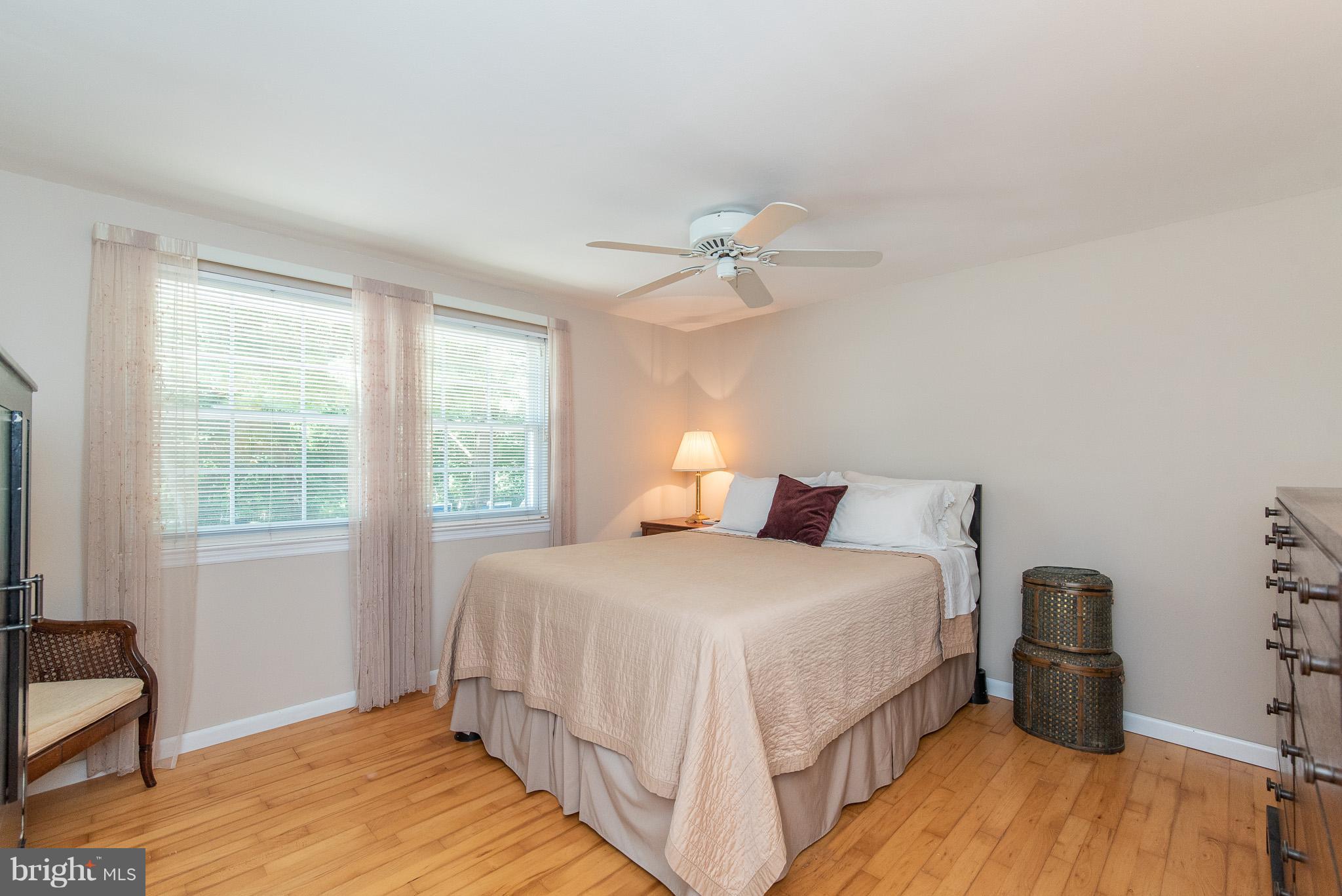 2112 Creek Road Baltimore, MD 21219 - Photo 19 of 30 Bath (Master)