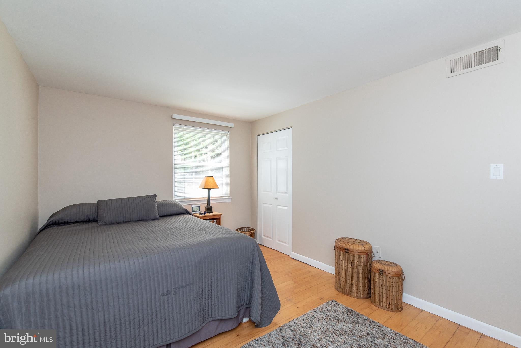 2112 Creek Road Baltimore, MD 21219 - Photo 24 of 30 Bedroom