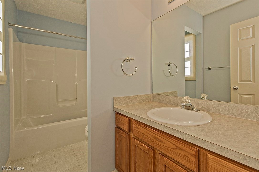 4488 Brooks Road Cleveland, OH 44105 - Photo 23 of 30