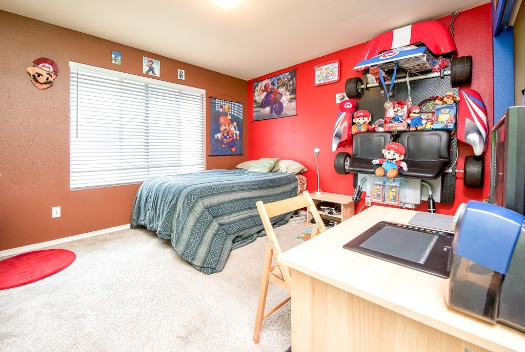 14515 Southeast 154th Street Renton, WA 98058 - Photo 10 of 25 Gallery Image 10