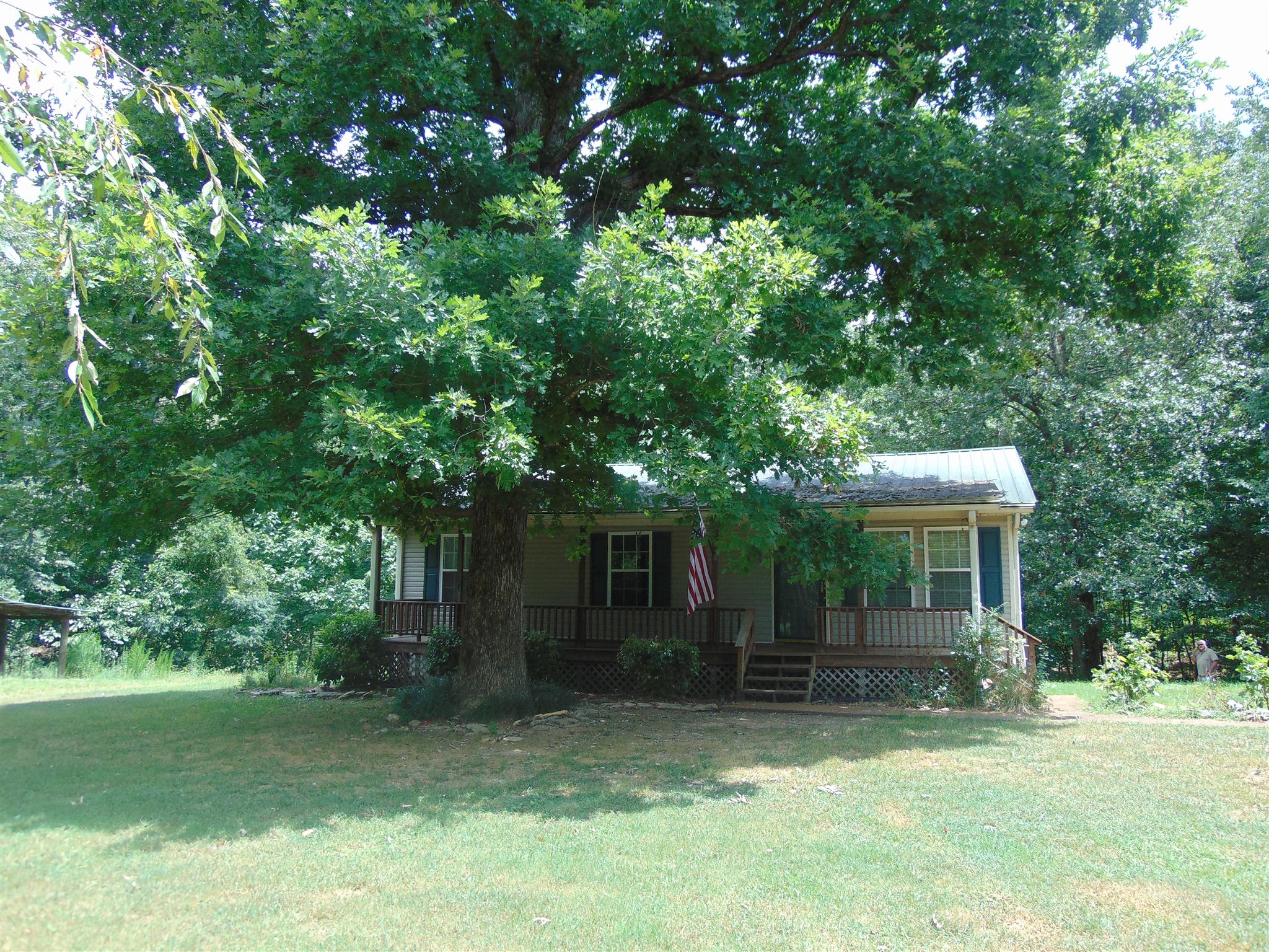 3996 Buffalo Road Summertown, TN 38483 - Photo 3 of 10 Gallery Image 3