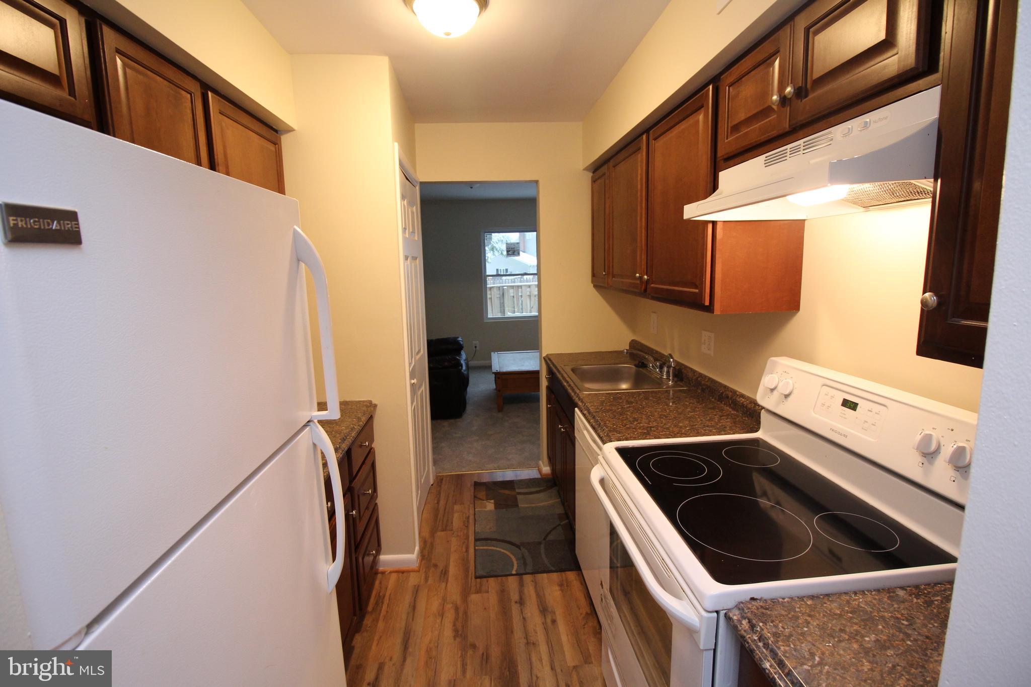 17434 Hoskinson Road Poolesville, MD 20837 - Photo 4 of 30