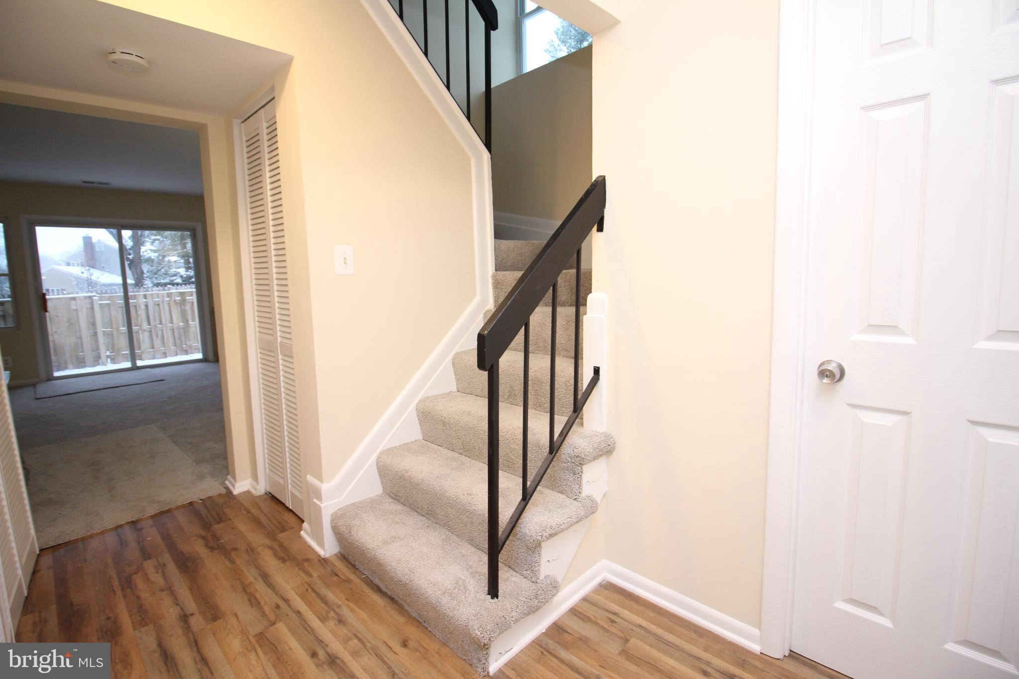 17434 Hoskinson Road Poolesville, MD 20837 - Photo 9 of 30