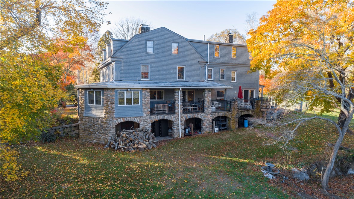 48 Collins Road Stonington, CT 06378 - Photo 4 of 20