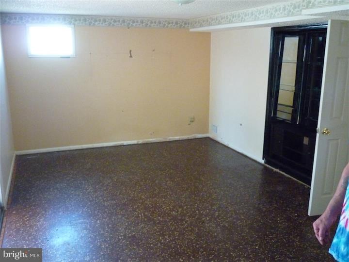 1122 Bloomdale Road Philadelphia, PA 19115 - Photo 24 of 25