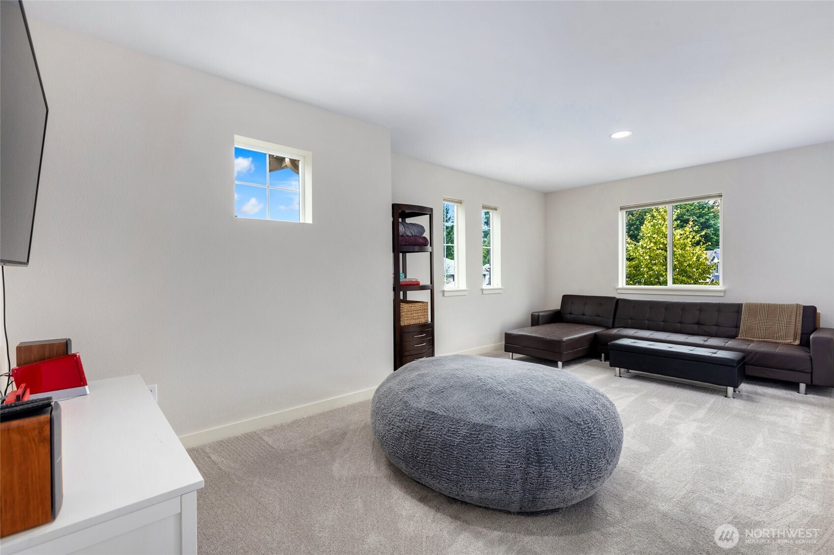 21903 41st Avenue Southeast Bothell, WA 98021 - Photo 21 of 30