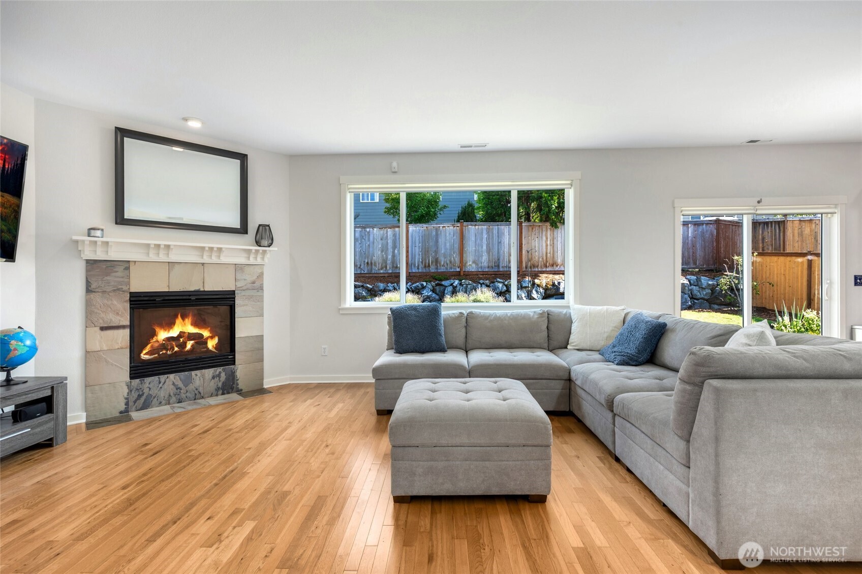 21903 41st Avenue Southeast Bothell, WA 98021 - Photo 7 of 30