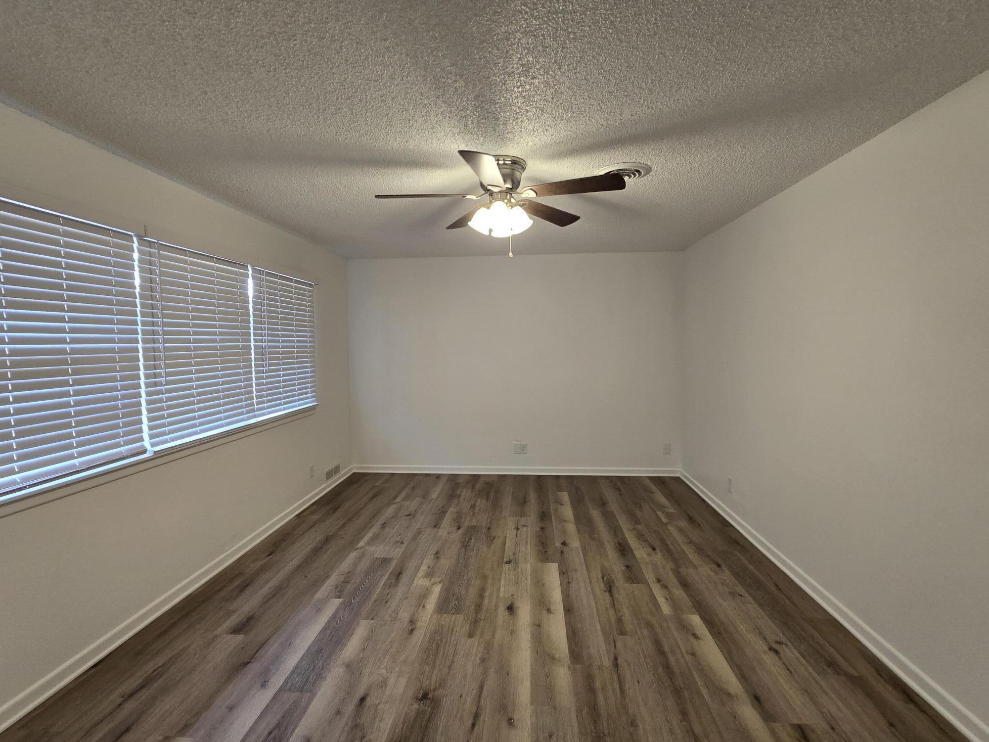 901 North 11th Street Lamesa, TX 79331 - Photo 4 of 36 20260709_074510