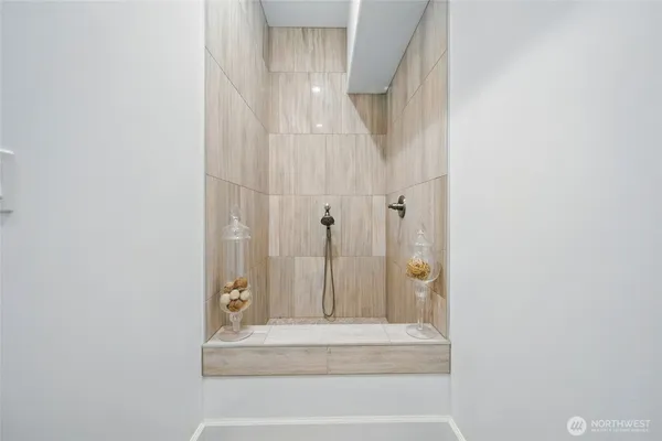 a picture of floor plan