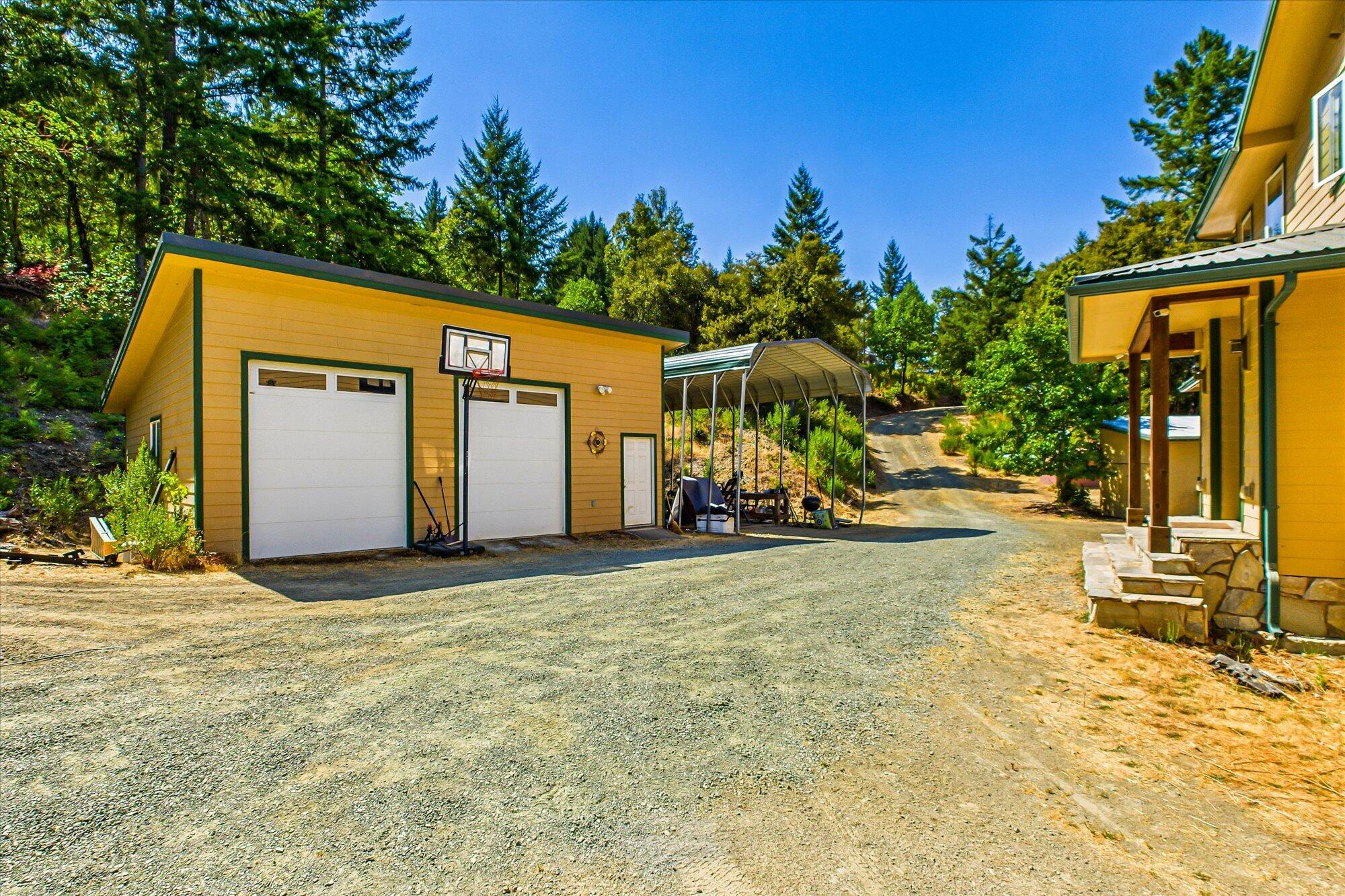981 Mahan Road Garberville, CA 95542 - Photo 55 of 80