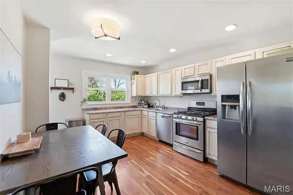 $200,000 | 130 St Antoine Street, Florissant, MO 63031