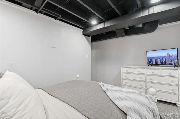 $200,000 | 130 St Antoine Street, Florissant, MO 63031