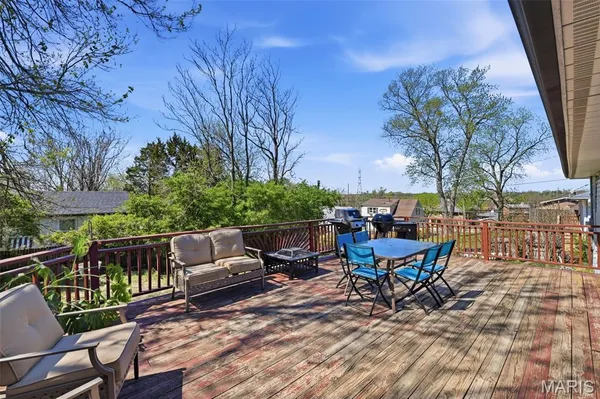 $200,000 | 130 St Antoine Street, Florissant, MO 63031