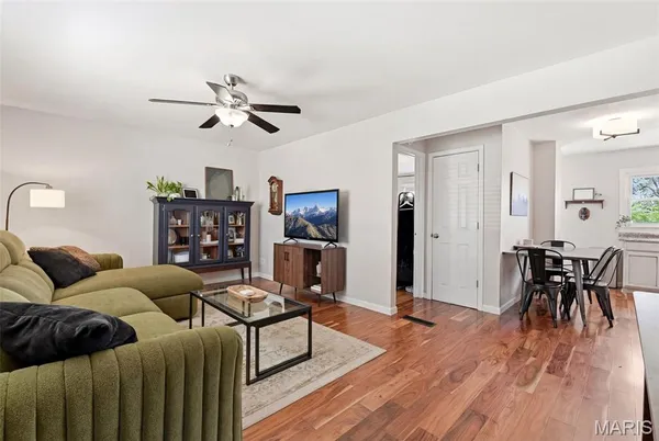 $200,000 | 130 St Antoine Street, Florissant, MO 63031