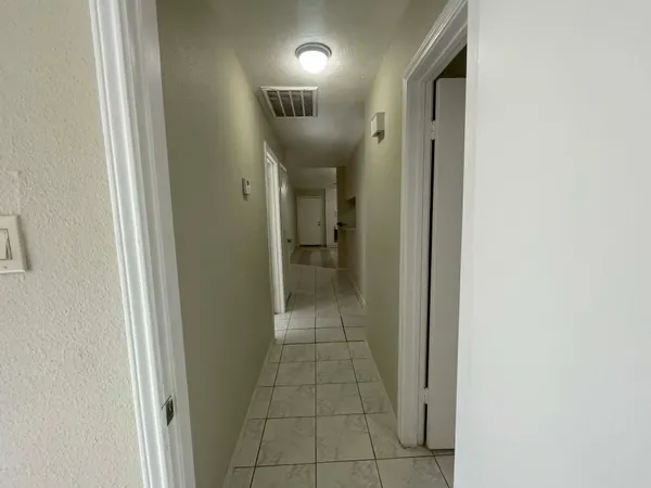 $1,350 | 12520 Manor Court, Houston, TX 77072