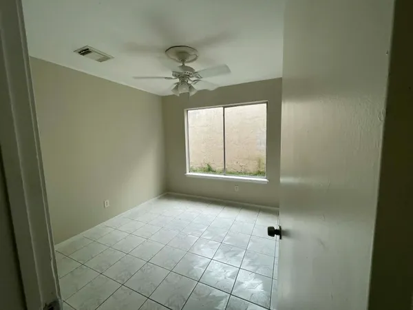 $1,350 | 12520 Manor Court, Houston, TX 77072