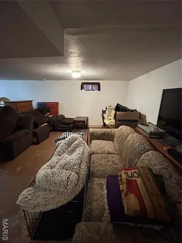 $175,000 | 9 Tabitha Lane, Annapolis, MO 63620